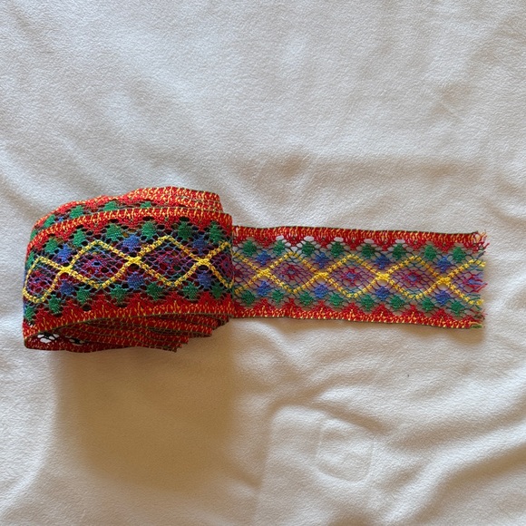 Crocheted lace - Picture 2 of 5